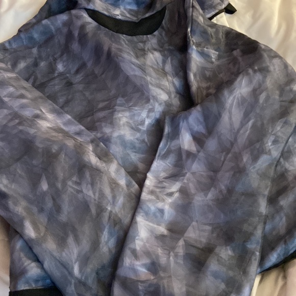 Champion Reflective Jacket - Picture 5 of 5